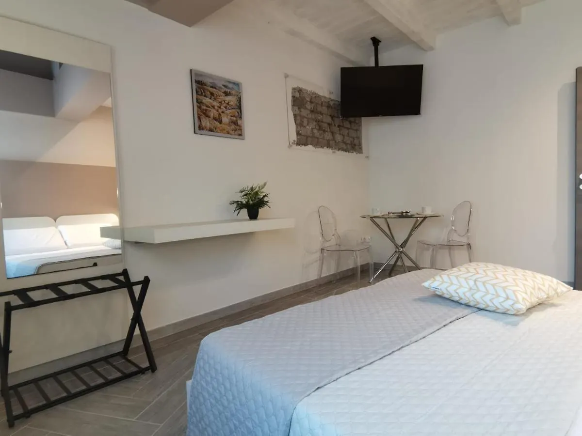 Green Guest House Oristano 0*,  Italy
